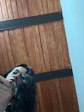 LiaCollings online show from February 20, 2026, 11:45 am