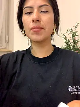 Snapshot of mrskarmaa chatting on September 12, 2025, 3:28 am mrskarmaa online show from September 12, 2025, 3:28 am