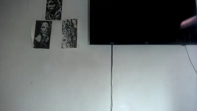 Snapshot of Foxy_Lovex chatting on February 18, 2026, 10:39 pm Foxy Lovex online show from February 18, 2026, 10:39 pm