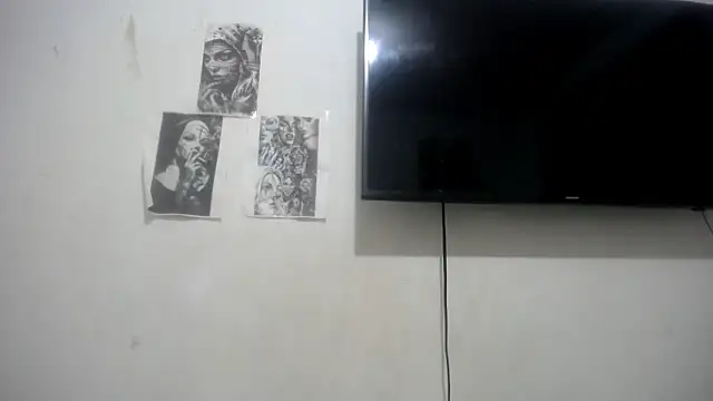 Snapshot of Foxy_Lovex chatting on February 2, 2026, 11:15 pm Foxy Lovex online show from February 2, 2026, 11:15 pm