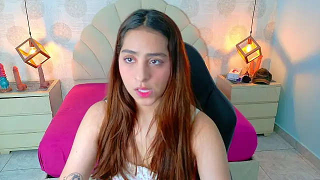 Snapshot of AIXATRISTA1 chatting on November 28, 2025, 7:47 pm AIXATRISTA1 online show from November 28, 2025, 7:47 pm