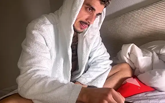 Snapshot of Toywoman chatting on November 3, 2025, 7:57 am Toywoman online show from November 3, 2025, 7:57 am