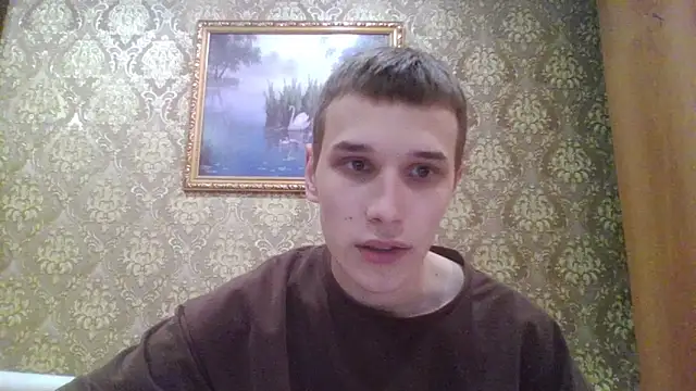 Snapshot of your___honeyy chatting on September 28, 2025, 10:00 am your honeyy online show from September 28, 2025, 10:00 am