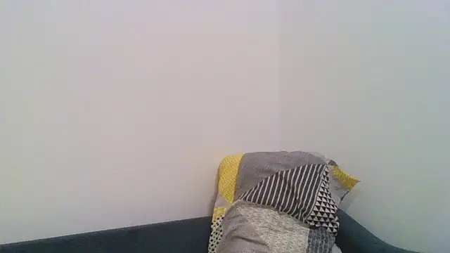 Snapshot of your___honeyy chatting on November 10, 2025, 8:41 am your honeyy online show from November 10, 2025, 8:41 am