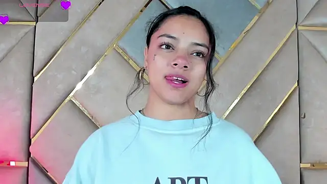 Angellit Afrodita  online show from April 7, 2026, 9:33 am