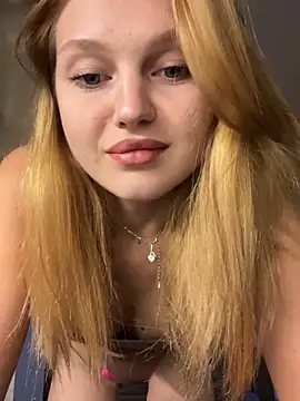 Emaline Fane online show from November 2, 2025, 6:13 pm