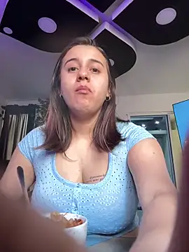 Lana Herondale online show from June 17, 2026, 12:26 pm