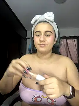 Snapshot of Lana_Herondale chatting on October 29, 2025, 9:03 pm Lana Herondale online show from October 29, 2025, 9:03 pm