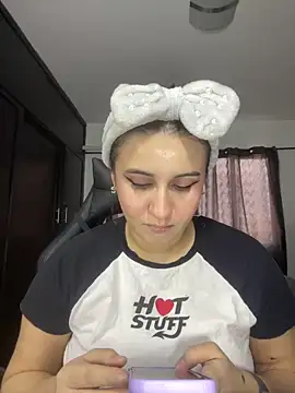 Snapshot of Lana_Herondale chatting on October 6, 2025, 8:42 pm Lana Herondale online show from October 6, 2025, 8:42 pm