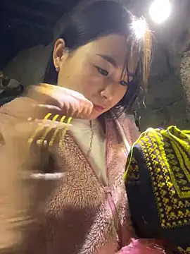 Snapshot of Sunyinn chatting on February 1, 2026, 3:16 am Sunyinn online show from February 1, 2026, 3:16 am