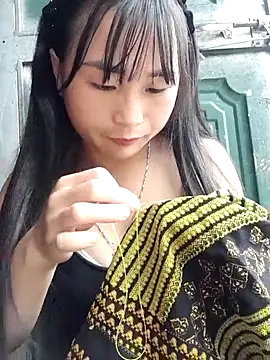 Snapshot of Sunyinn chatting on September 25, 2025, 8:31 am Sunyinn online show from September 25, 2025, 8:31 am