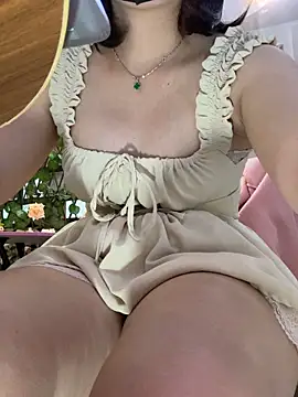 Bonnie-2k online show from March 27, 2026, 6:00 am