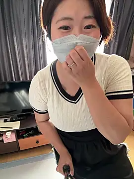 Snapshot of hima-wari0707 chatting on November 30, 2025, 4:13 am hima-wari0707 online show from November 30, 2025, 4:13 am