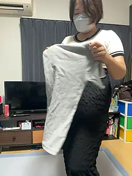 Snapshot of hima-wari0707 chatting on October 12, 2025, 1:12 pm hima-wari0707 online show from October 12, 2025, 1:12 pm