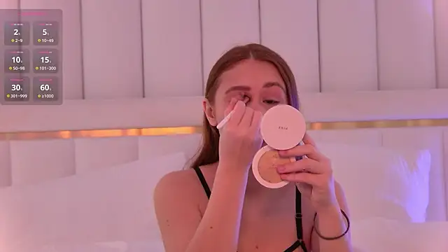 Snapshot of AlexaFlow chatting on January 13, 2026, 3:21 am AlexaFlow online show from January 13, 2026, 3:21 am