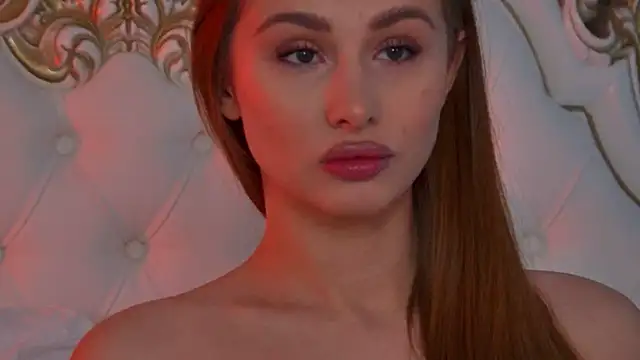 Snapshot of AlexaFlow chatting on February 20, 2026, 3:58 pm AlexaFlow online show from February 20, 2026, 3:58 pm