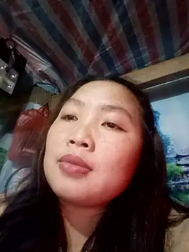 Snapshot of PhamPhung chatting on January 14, 2026, 3:48 pm PhamPhung online show from January 14, 2026, 3:48 pm