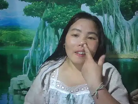 Snapshot of PhamPhung chatting on September 12, 2025, 1:11 pm PhamPhung online show from September 12, 2025, 1:11 pm