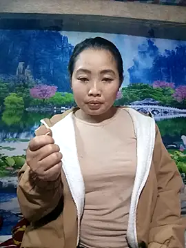 Snapshot of PhamPhung chatting on February 21, 2026, 1:29 am PhamPhung online show from February 21, 2026, 1:29 am