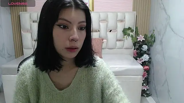 Snapshot of verana_s chatting on September 10, 2025, 1:10 pm verana s online show from September 10, 2025, 1:10 pm