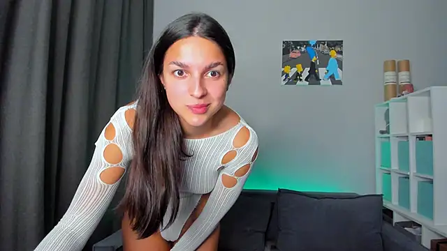 Snapshot of Guilana_baby chatting on October 8, 2025, 5:46 pm Guilana baby online show from October 8, 2025, 5:46 pm