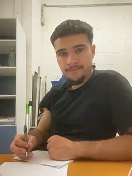 Snapshot of los_freaky chatting on October 5, 2025, 9:00 am los freaky online show from October 5, 2025, 9:00 am