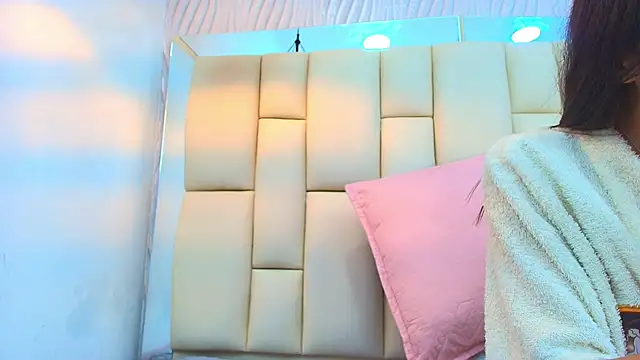 Snapshot of sweet_amye chatting on October 6, 2025, 7:36 pm sweet amye online show from October 6, 2025, 7:36 pm