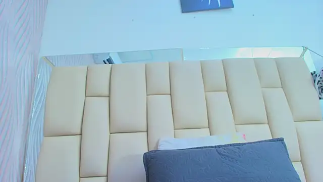 Snapshot of sweet_amye chatting on September 23, 2025, 7:10 pm sweet amye online show from September 23, 2025, 7:10 pm