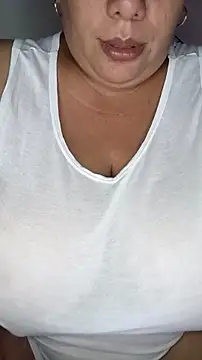 luzdanna online show from November 22, 2025, 11:36 pm