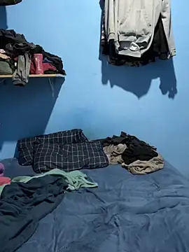 Snapshot of clara2111 chatting on November 6, 2025, 6:23 pm clara2111 online show from November 6, 2025, 6:23 pm