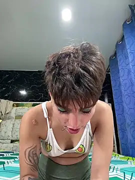 DayanaDG online show from February 15, 2026, 10:41 pm