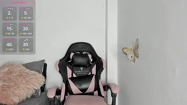 mari-ross online show from March 19, 2026, 2:33 am