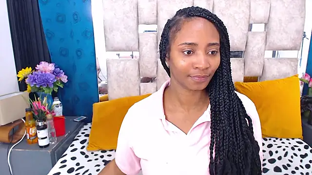 Snapshot of AmbarSmit chatting on January 7, 2026, 10:37 pm AmbarSmit online show from January 7, 2026, 10:37 pm