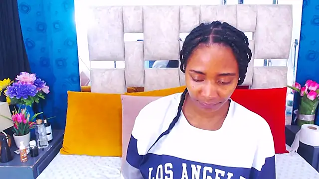 Snapshot of AmbarSmit chatting on January 12, 2026, 10:14 pm AmbarSmit online show from January 12, 2026, 10:14 pm