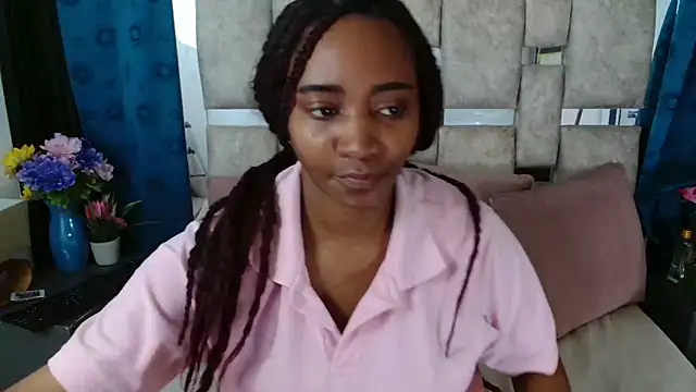 AmbarSmit online show from November 1, 2025, 7:08 pm