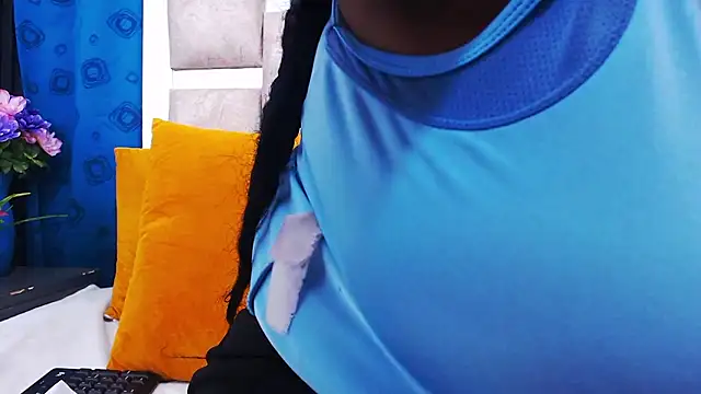 Snapshot of AmbarSmit chatting on January 17, 2026, 8:01 pm AmbarSmit online show from January 17, 2026, 8:01 pm