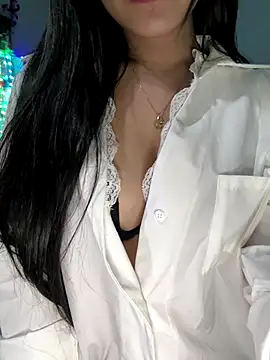 Snapshot of Donna11 chatting on November 29, 2025, 3:23 pm Donna11 online show from November 29, 2025, 3:23 pm