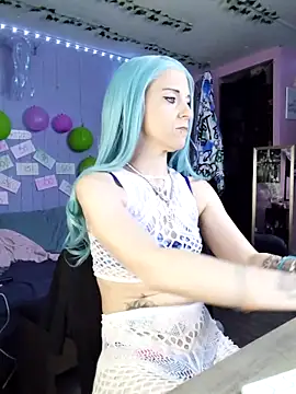 Purple2StayThnxx online show from March 26, 2026, 1:20 pm