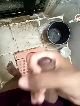 Snapshot of twpatil chatting on October 14, 2025, 7:53 am twpatil online show from October 14, 2025, 7:53 am