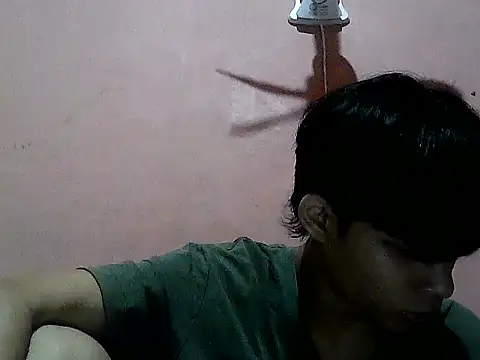 Snapshot of Kyoshi_19 chatting on November 13, 2025, 12:31 pm Kyoshi 19 online show from November 13, 2025, 12:31 pm