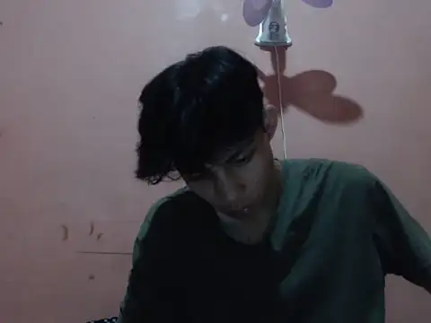 Snapshot of Kyoshi_19 chatting on October 30, 2025, 7:39 am Kyoshi 19 online show from October 30, 2025, 7:39 am