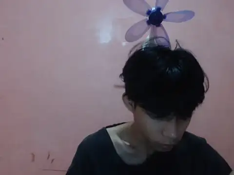 Snapshot of Kyoshi_19 chatting on November 5, 2025, 5:10 am Kyoshi 19 online show from November 5, 2025, 5:10 am