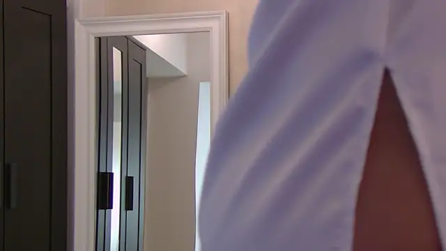 Snapshot of Melany_Ass chatting on September 15, 2025, 3:40 am Melany Ass online show from September 15, 2025, 3:40 am