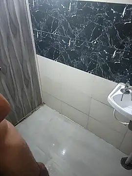 Snapshot of _Danny__ chatting on November 24, 2025, 8:03 am Danny online show from November 24, 2025, 8:03 am