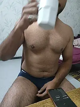 Snapshot of _Danny__ chatting on December 15, 2025, 12:33 pm Danny online show from December 15, 2025, 12:33 pm