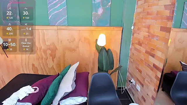 milavega  online show from March 3, 2026, 11:50 am