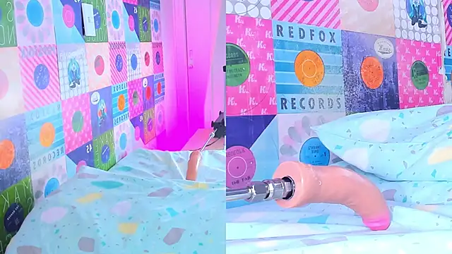 perla cm online show from November 21, 2025, 11:20 am