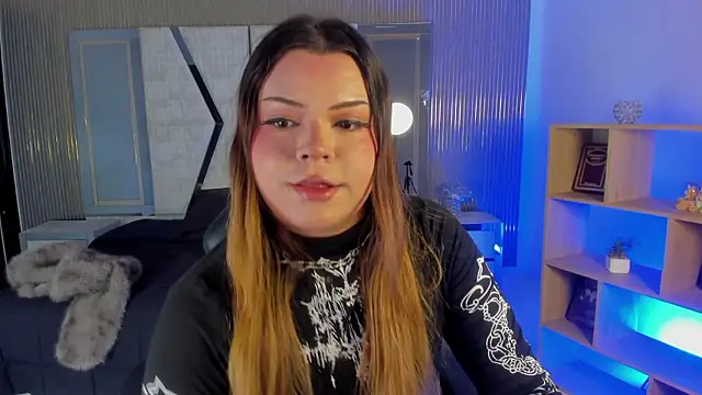 Maxxxine1 online show from March 18, 2026, 12:36 am