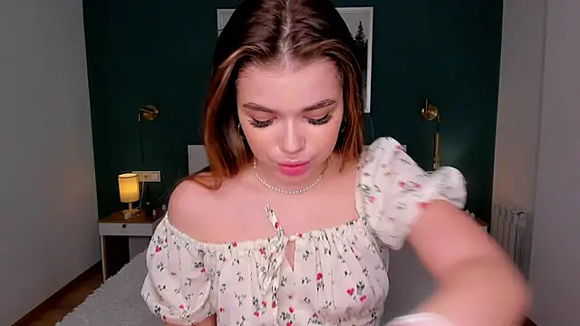 HollisHearl online show from March 8, 2026, 7:22 am