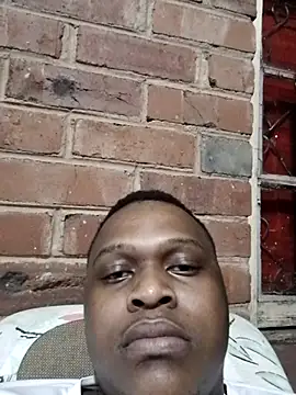 Moet Chandon online show from November 2, 2025, 8:03 pm